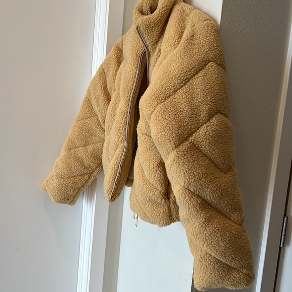 NWOT Revolve EAVES Izzy Jacket in Beige | Size Small - Picture 8 of 9